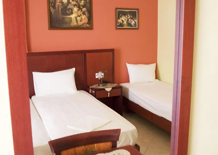 Parthenon Hotel Chora